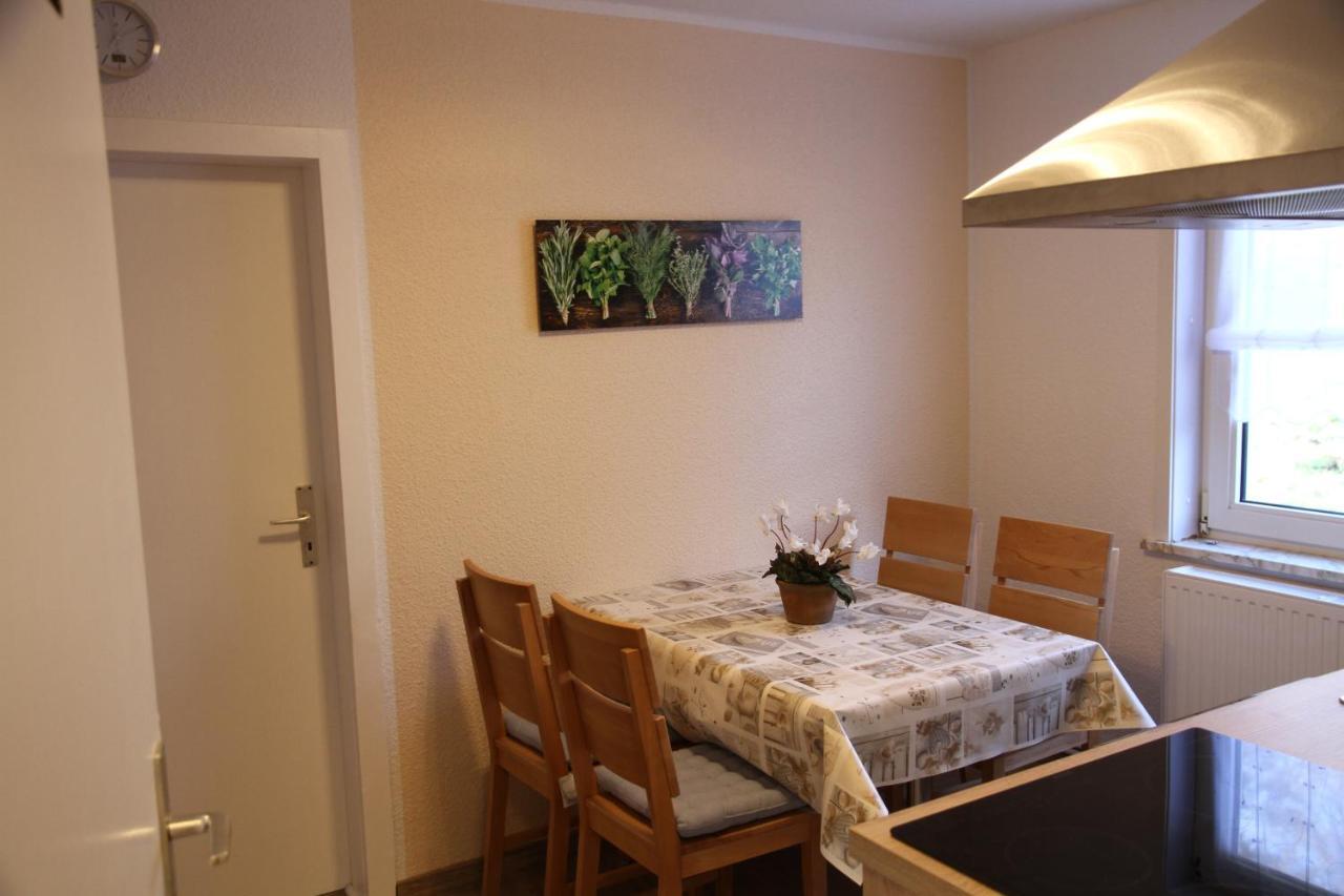 Julius 5 Apartment